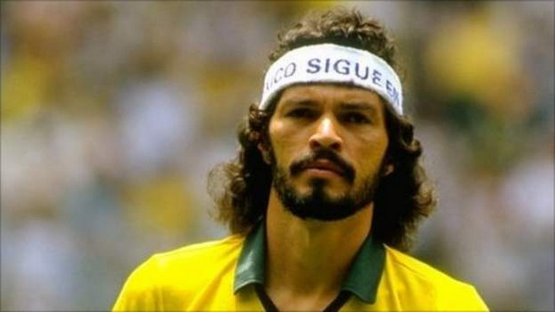 Socrates là cựu cầu thủ nổi tiếng người Brazil